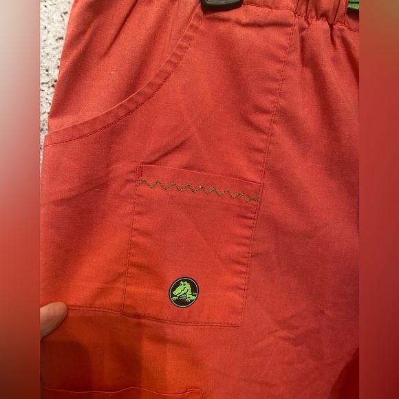 Crocs Coral Medical Scrub Pants - Picture 3 of 7